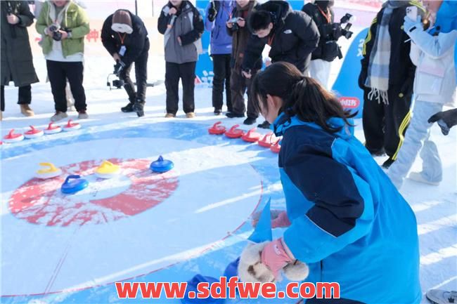 快乐旅程体验尽在冰雪公益游戏