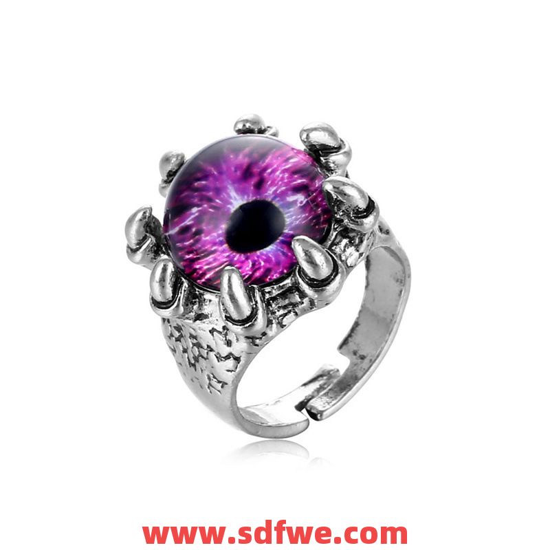 属性最夸张的神秘戒指